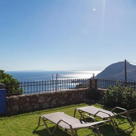 Julie Villa, Idyllic Location, By Thinkvilla Sellía