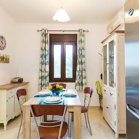 Julie Villa, Idyllic Location, By Thinkvilla *